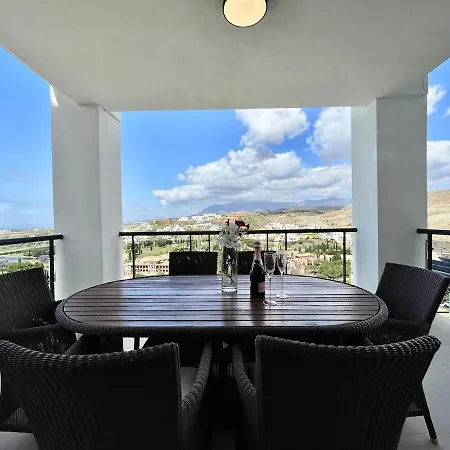 Apartment Luxury Retreat Panoramic Views Flamingos Estepona